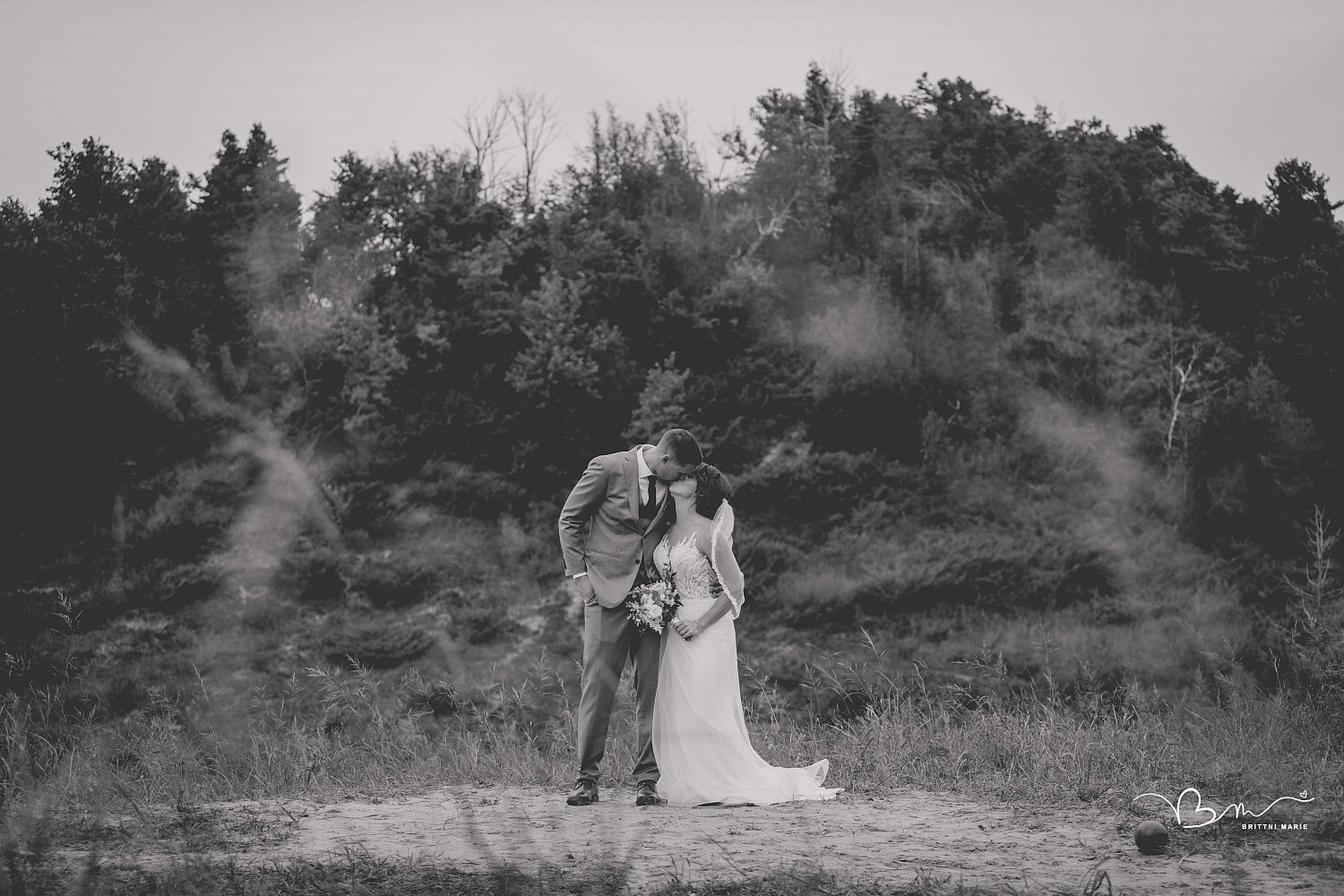 The Schweiger Wedding // Lake Bluff Preserve